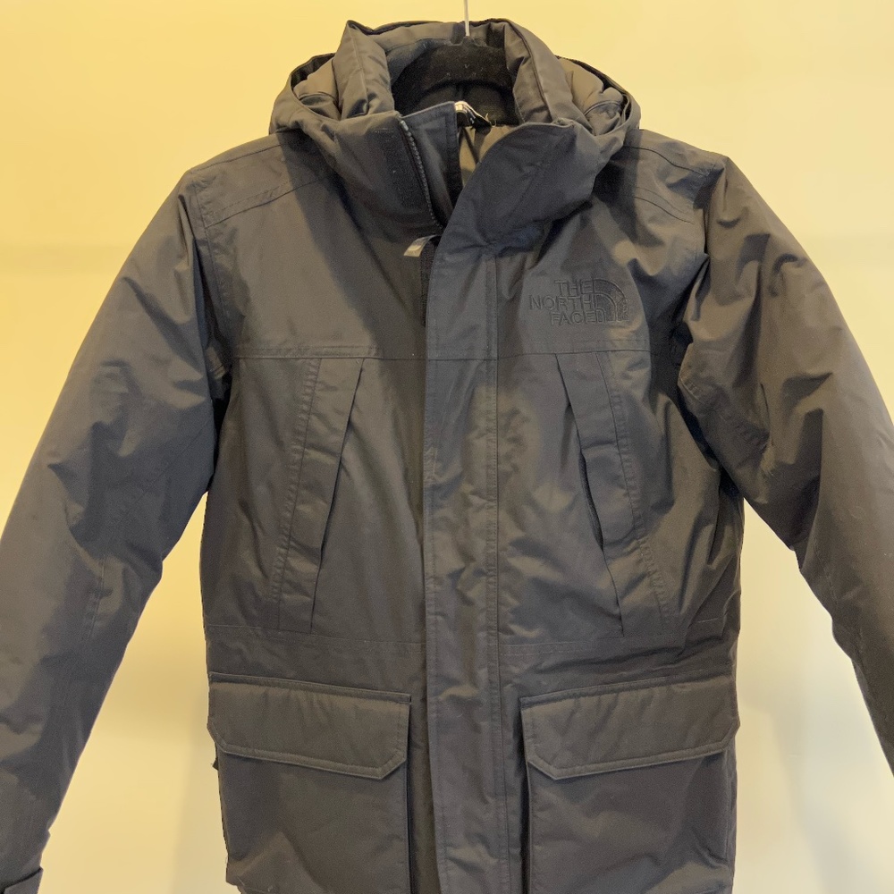 The North Face McMurdo Waterproof 550 Fill Power Down Parka - size L (14-16)